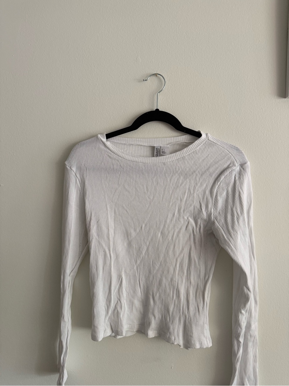 Divided White Ribbed Long Sleeve Crewneck Top - Picture 2 of 3